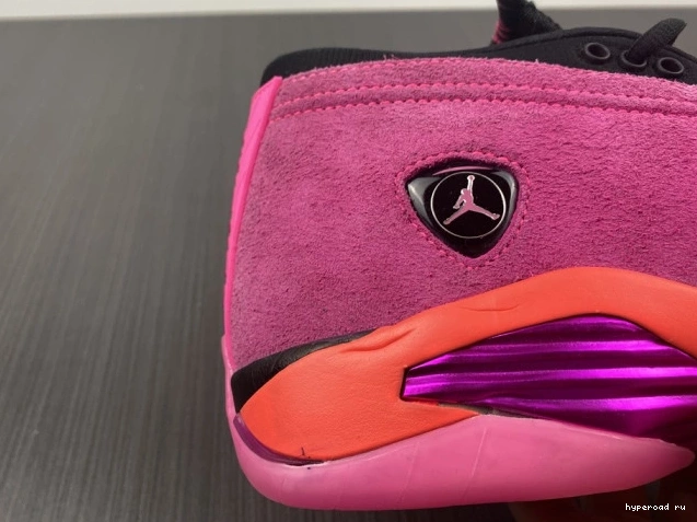 DH4121-600 (W) Pink 14 Jordan Shocking Low Retro 0527